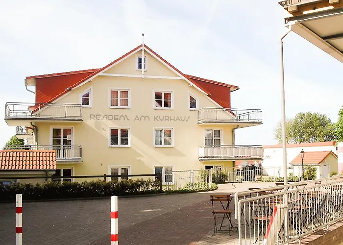 Ferienapartment Mit Balkon, Tiefgarage Und Nutzung V. Wellnessbereich